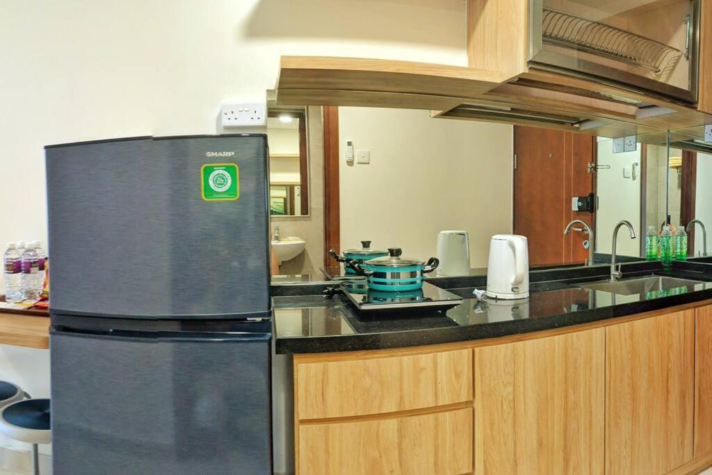 Lovina 1823 At Pollux Meisterstadt Batam Ngoại thất bức ảnh